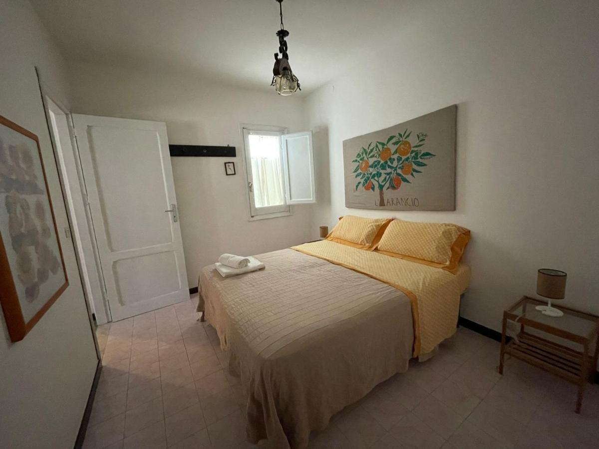 Апартаменты Cortile Via Sales 11 Эриче Экстерьер фото