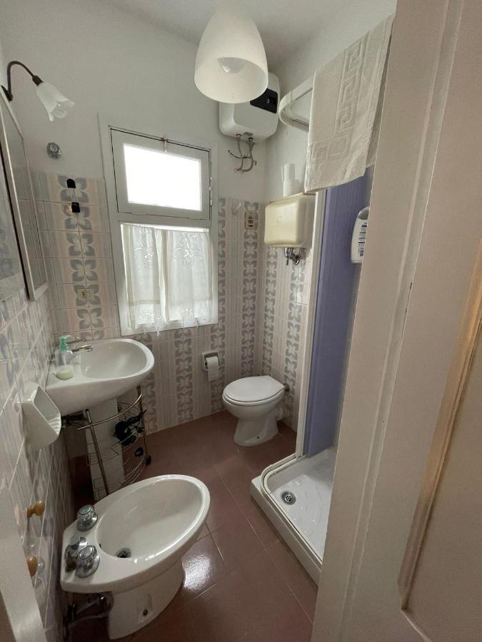Апартаменты Cortile Via Sales 11 Эриче Экстерьер фото